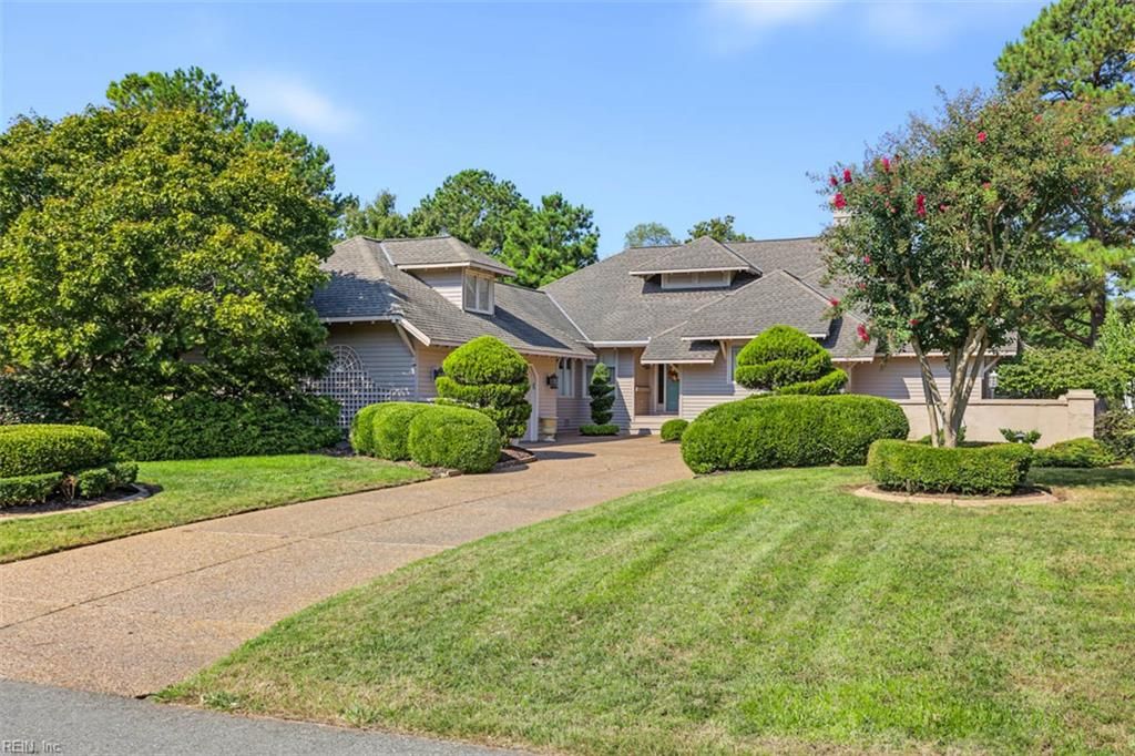 137 Roger Smith, Williamsburg, VA 23185