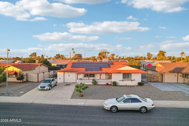 10912 W CONNECTICUT Avenue, Sun City, AZ 85351