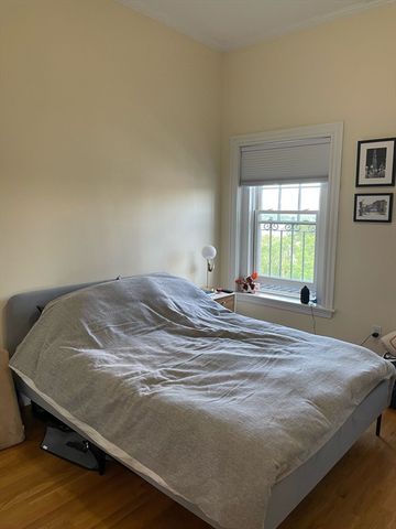 55 Magazine St 62, Cambridge, MA 02139