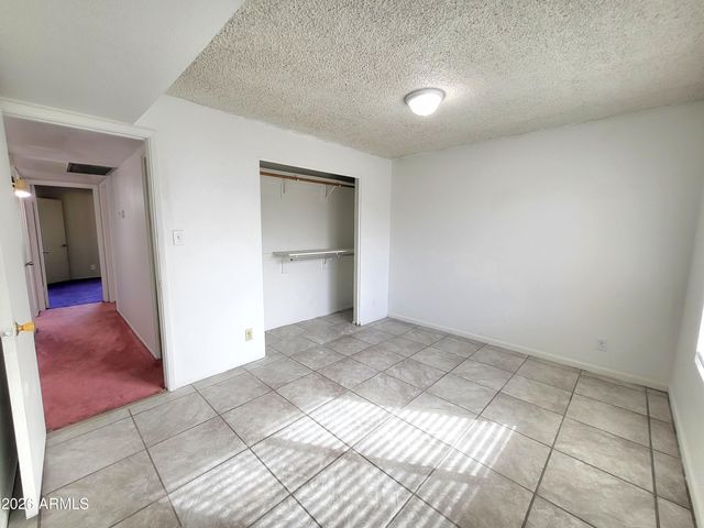 3812 W BARBARA Avenue, Phoenix, AZ 85051