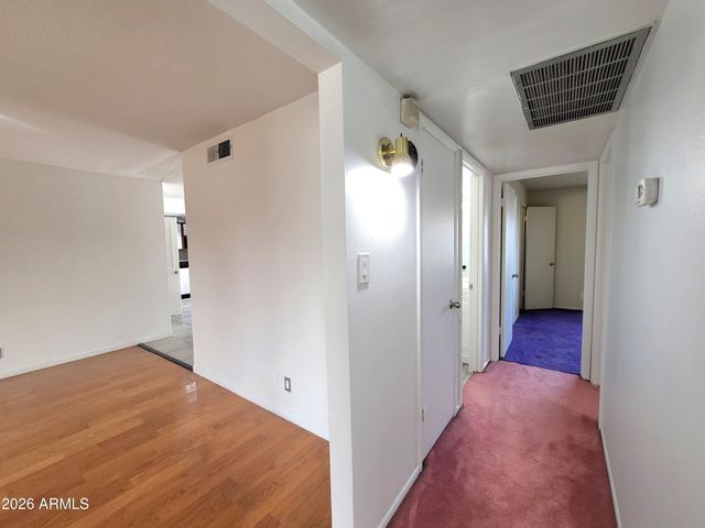 3812 W BARBARA Avenue, Phoenix, AZ 85051