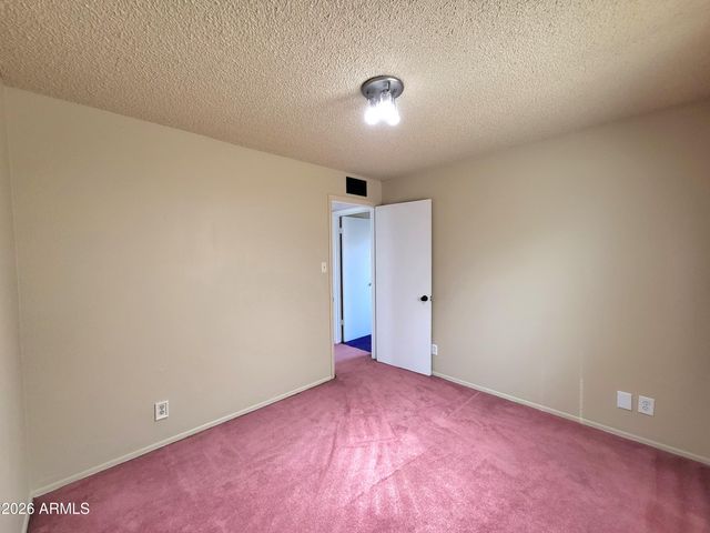 3812 W BARBARA Avenue, Phoenix, AZ 85051