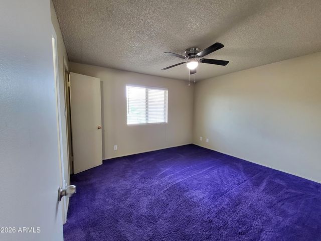 3812 W BARBARA Avenue, Phoenix, AZ 85051