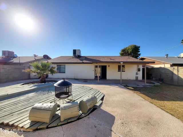 3812 W BARBARA Avenue, Phoenix, AZ 85051