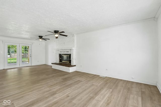 5670 W Mooresville Road, Indianapolis, IN 46221