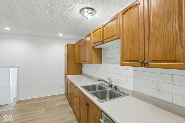 5670 W Mooresville Road, Indianapolis, IN 46221