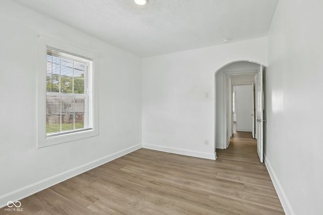 5670 W Mooresville Road, Indianapolis, IN 46221