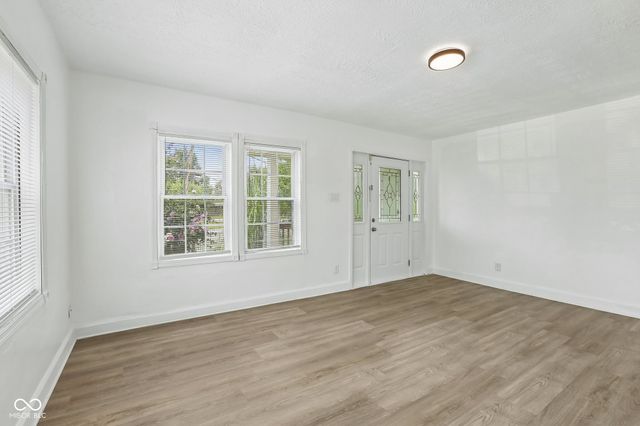 5670 W Mooresville Road, Indianapolis, IN 46221