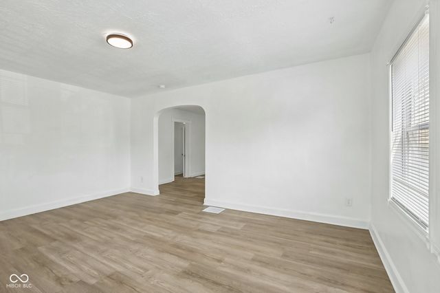 5670 W Mooresville Road, Indianapolis, IN 46221