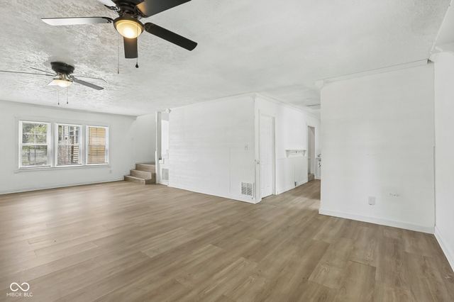5670 W Mooresville Road, Indianapolis, IN 46221