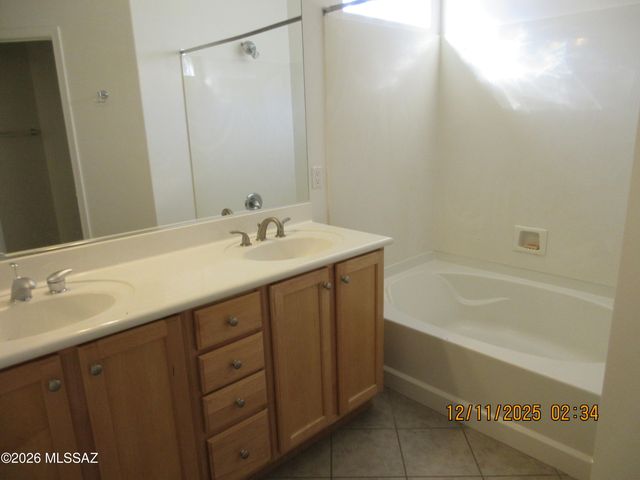 10564 E Carolina Willow Lane, Tucson, AZ 85747