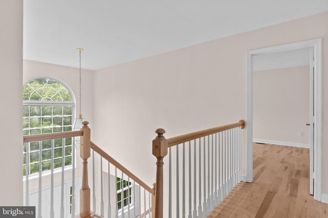 11405 CROWNWOOD LN, Rockville, MD 20850