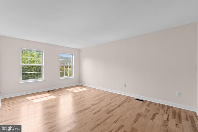 11405 CROWNWOOD LN, Rockville, MD 20850