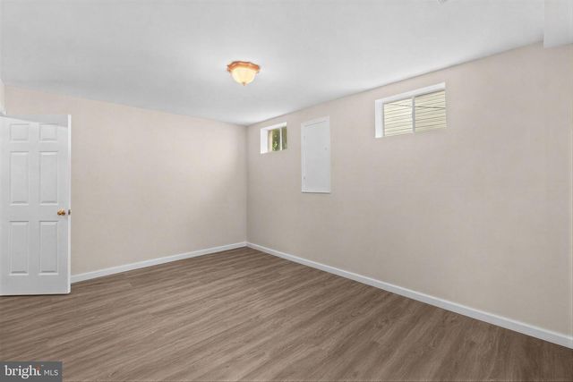 11405 CROWNWOOD LN, Rockville, MD 20850