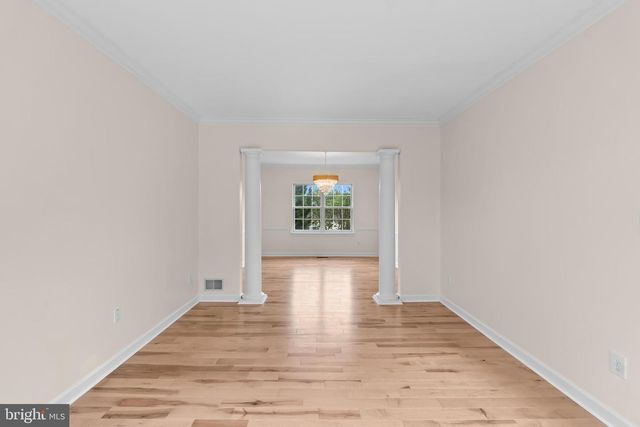 11405 CROWNWOOD LN, Rockville, MD 20850