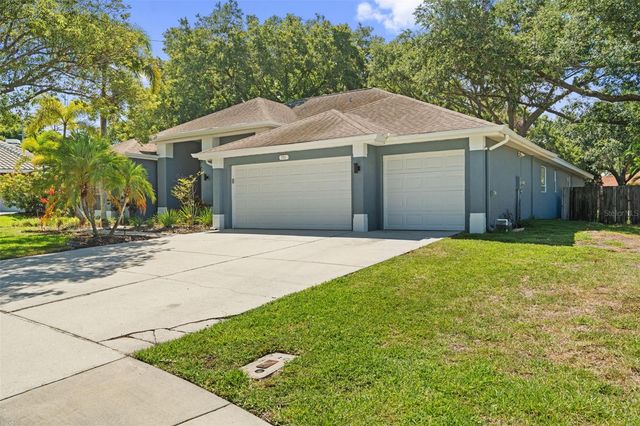 751 HOUSE WREN CIRCLE, Palm Harbor, FL 34683