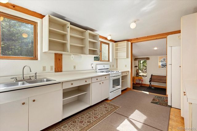1689 Columbine Overlook, Crestone, CO 81131