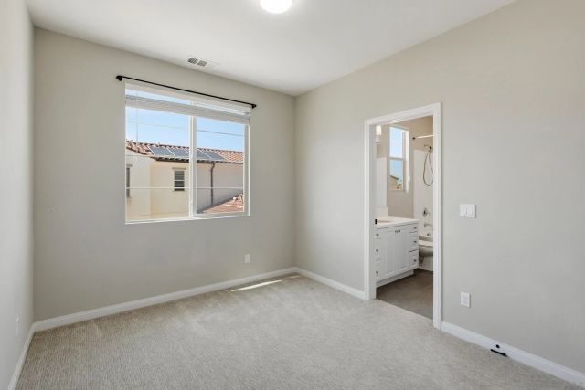 16320 Veridian Cir, San Diego, CA 92127