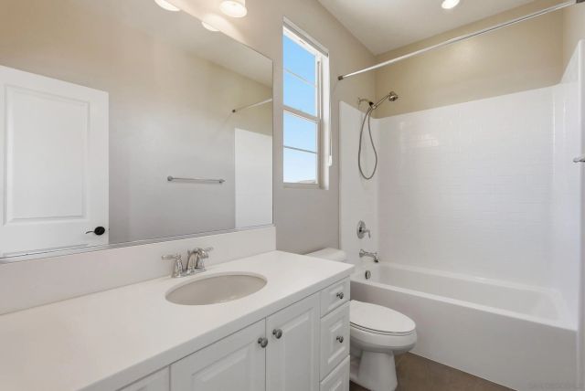 16320 Veridian Cir, San Diego, CA 92127