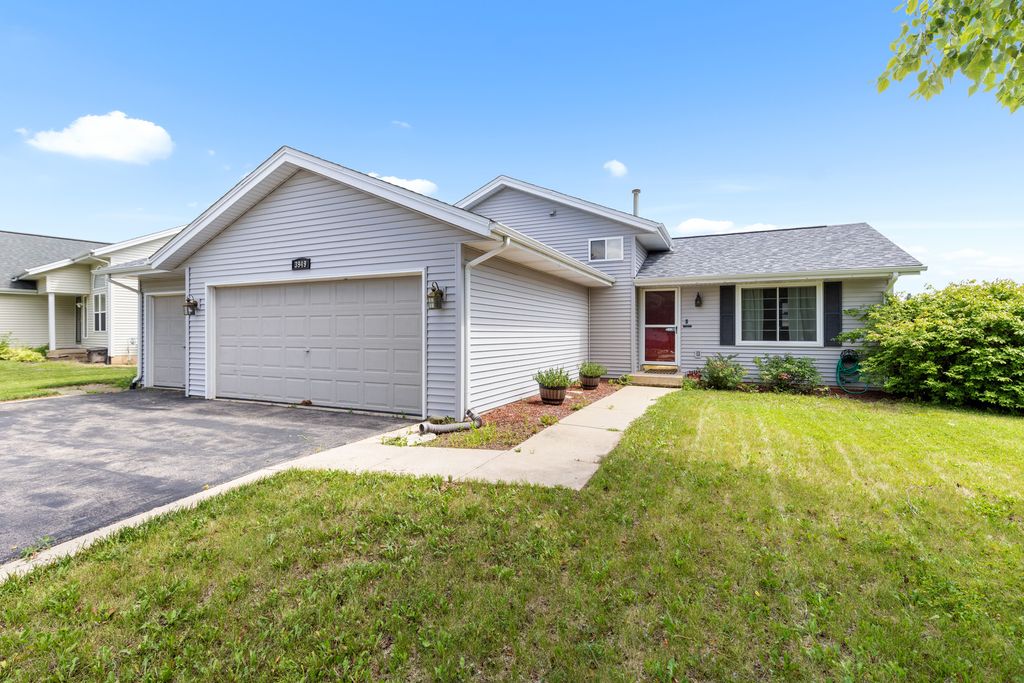 3949 NORTH PORT Drive, Rockford, IL 61109