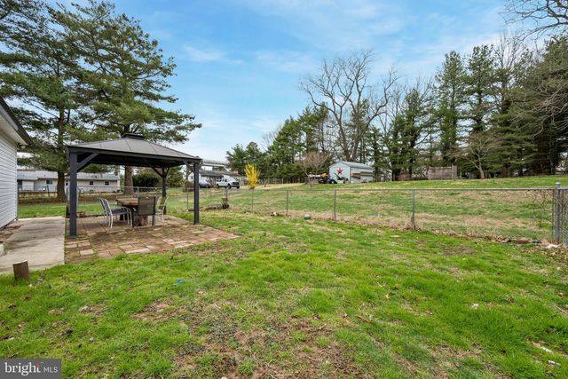 2 GINA DR, Middletown, DE 19709