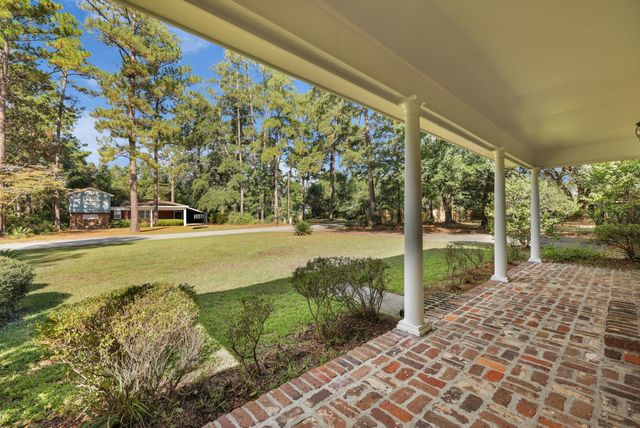 208 George Street, Walterboro, SC 29488