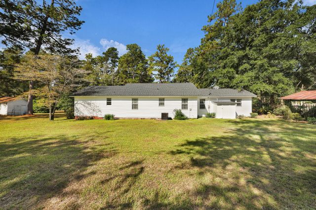 208 George Street, Walterboro, SC 29488