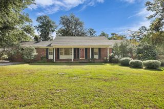 208 George Street, Walterboro, SC 29488