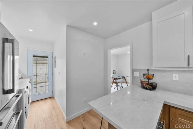 1006 E Ridgewood St, Long Beach, CA 90807