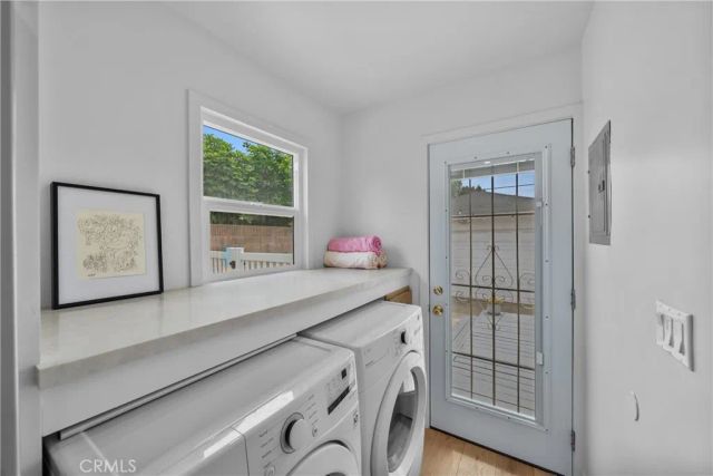 1006 E Ridgewood St, Long Beach, CA 90807