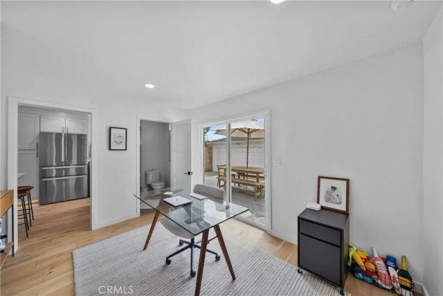 1006 E Ridgewood St, Long Beach, CA 90807