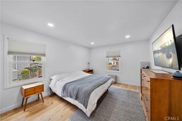1006 E Ridgewood St, Long Beach, CA 90807