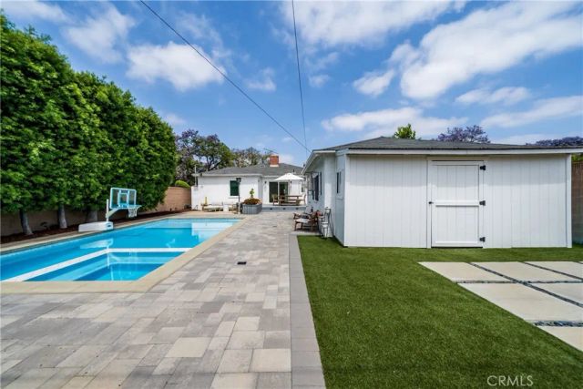 1006 E Ridgewood St, Long Beach, CA 90807