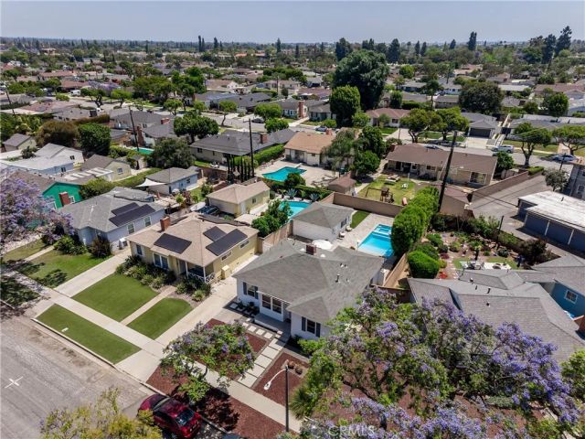 1006 E Ridgewood St, Long Beach, CA 90807