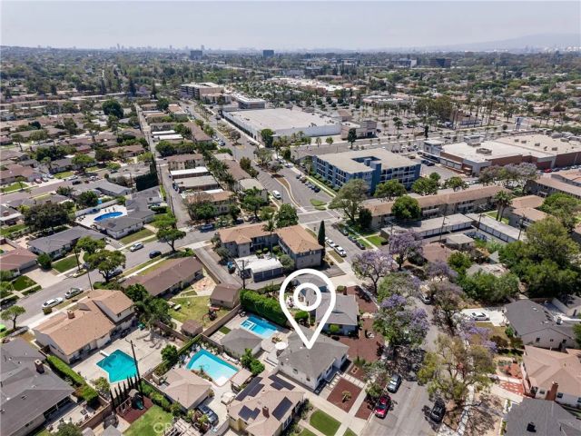 1006 E Ridgewood St, Long Beach, CA 90807