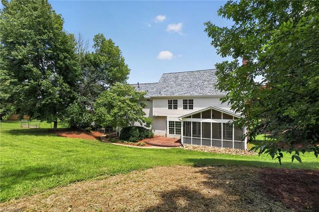 100 Claron Court, Clemmons, NC 27012