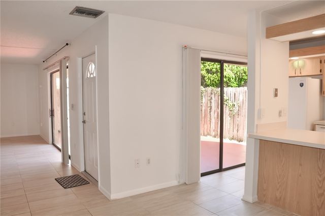 1170 6th Avenue 19A, Vero Beach, FL 32960