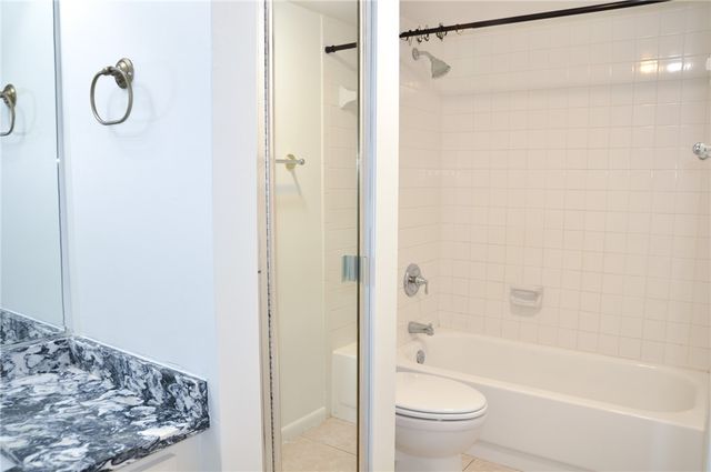 1170 6th Avenue 19A, Vero Beach, FL 32960