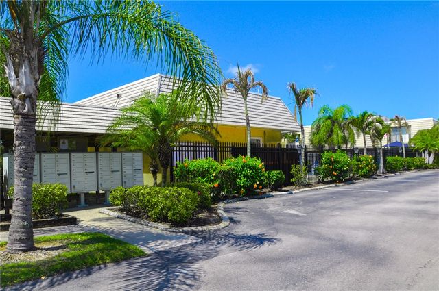 1170 6th Avenue 19A, Vero Beach, FL 32960