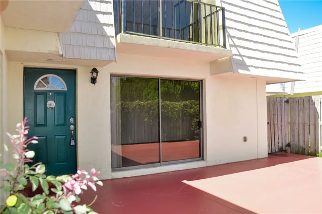 1170 6th Avenue 19A, Vero Beach, FL 32960