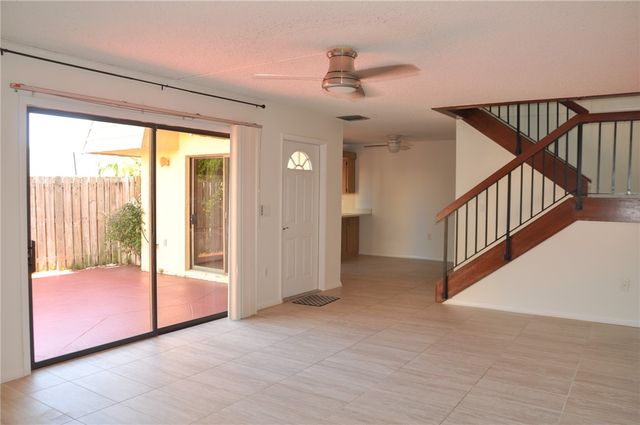 1170 6th Avenue 19A, Vero Beach, FL 32960