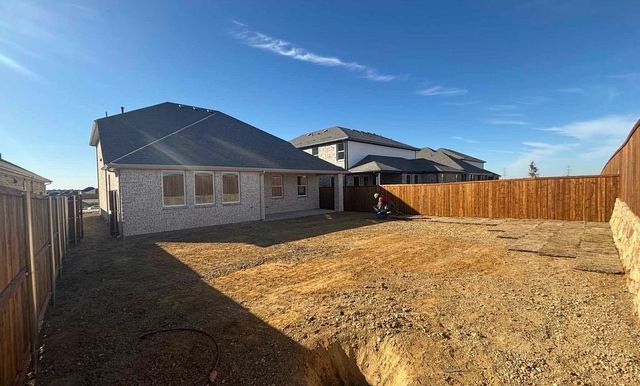 669 Tyronza Drive, Justin, TX 76247