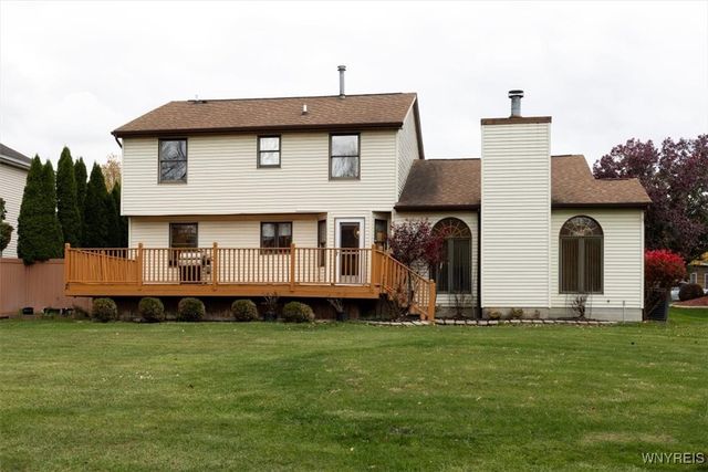 25 Cove Hollow, West Seneca, NY 14224