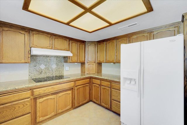 1571 Coats Dr, Yuba City, CA 95993