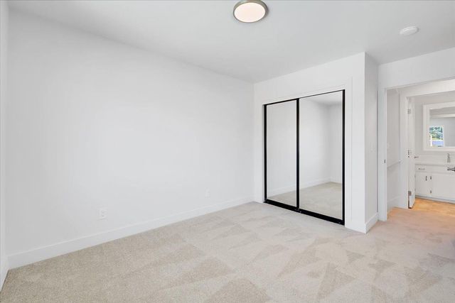 1571 Coats Dr, Yuba City, CA 95993