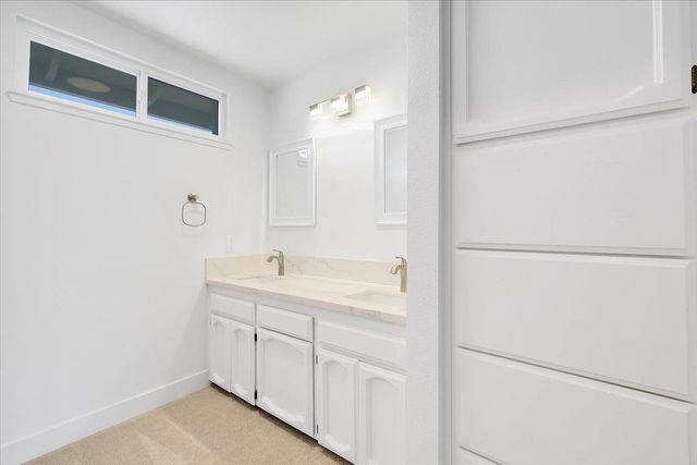 1571 Coats Dr, Yuba City, CA 95993