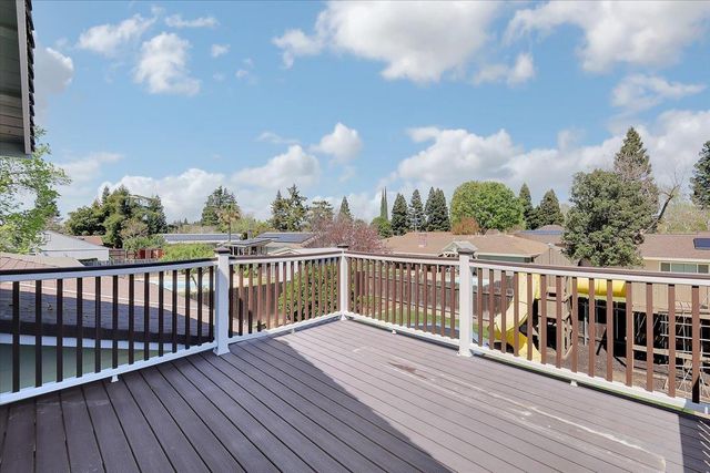 1571 Coats Dr, Yuba City, CA 95993