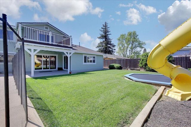 1571 Coats Dr, Yuba City, CA 95993