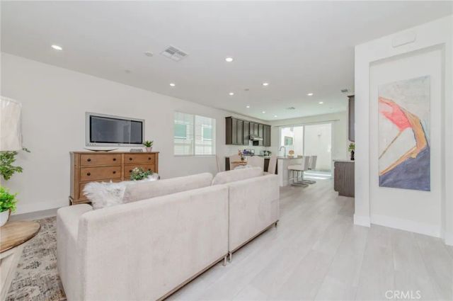 5325 Mariner Lane, Chino, CA 91710