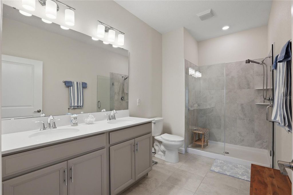 Image 19 of property listing at 3007 CANEEL STREET, Winter Haven, FL 33884